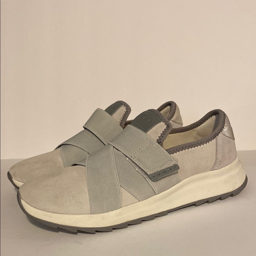Clarks Women’s Leather Dash Lite Strap Sneakers - Picture 1 of 9